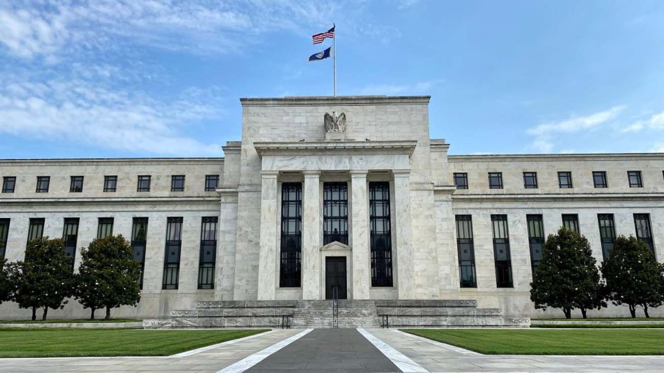 La FED subió 25 puntos básicos la tasa de interés y no dio indicios de que sea la última