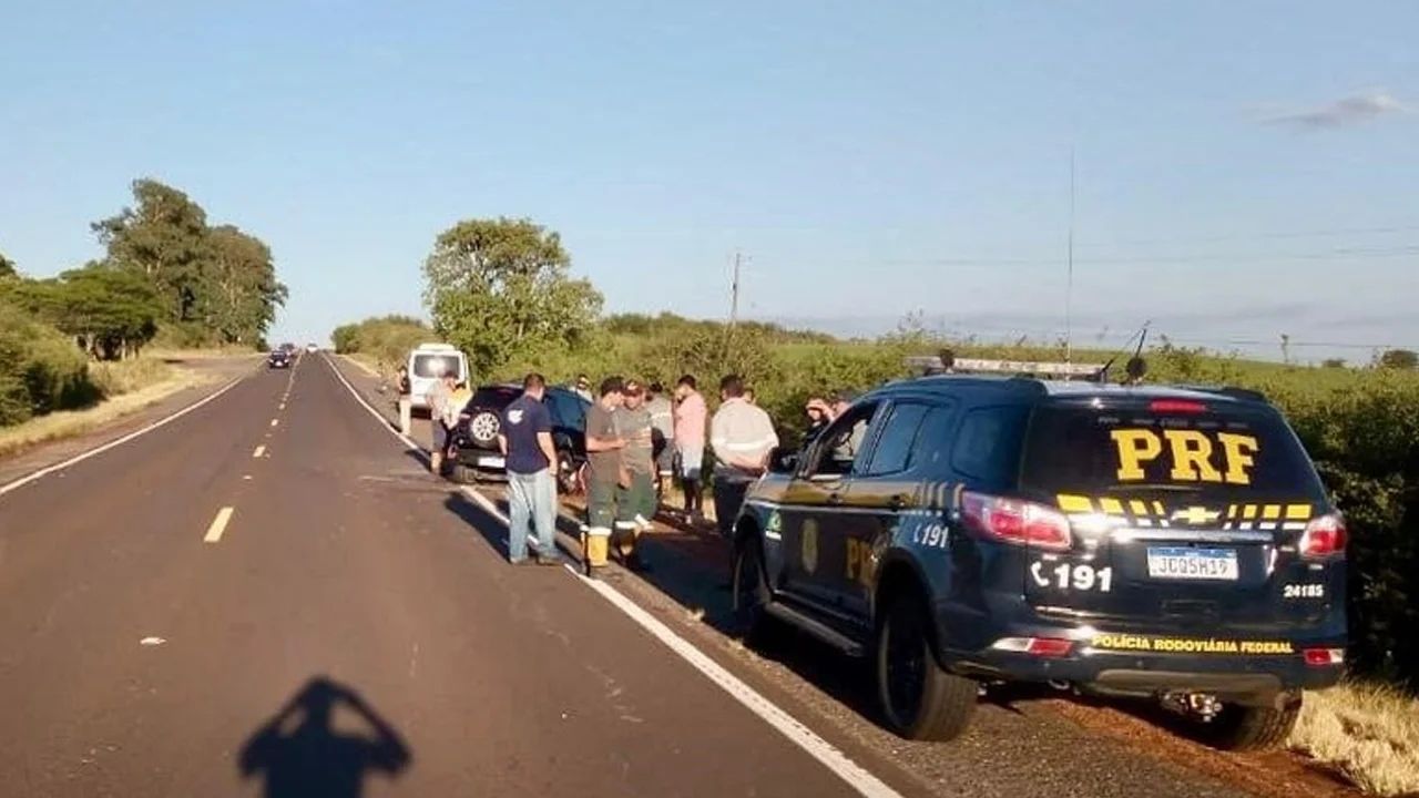 Un entrenador de boxeo de Racing murió en un choque en el sur de Brasil, su esposa está grave
