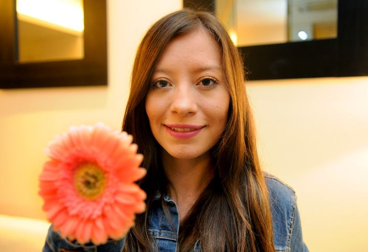 Janeth G.S, la joven escritora que revolucionó el mundo editorial