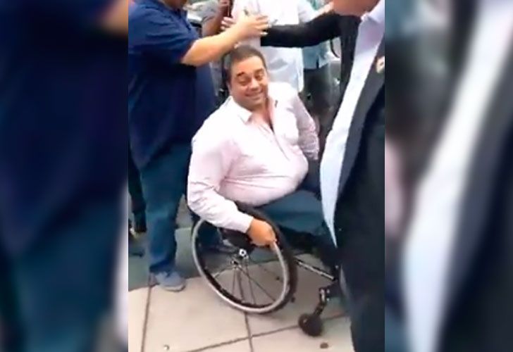 Bancarios escracharon a Triaca: "Usurero, te pagan los banqueros"