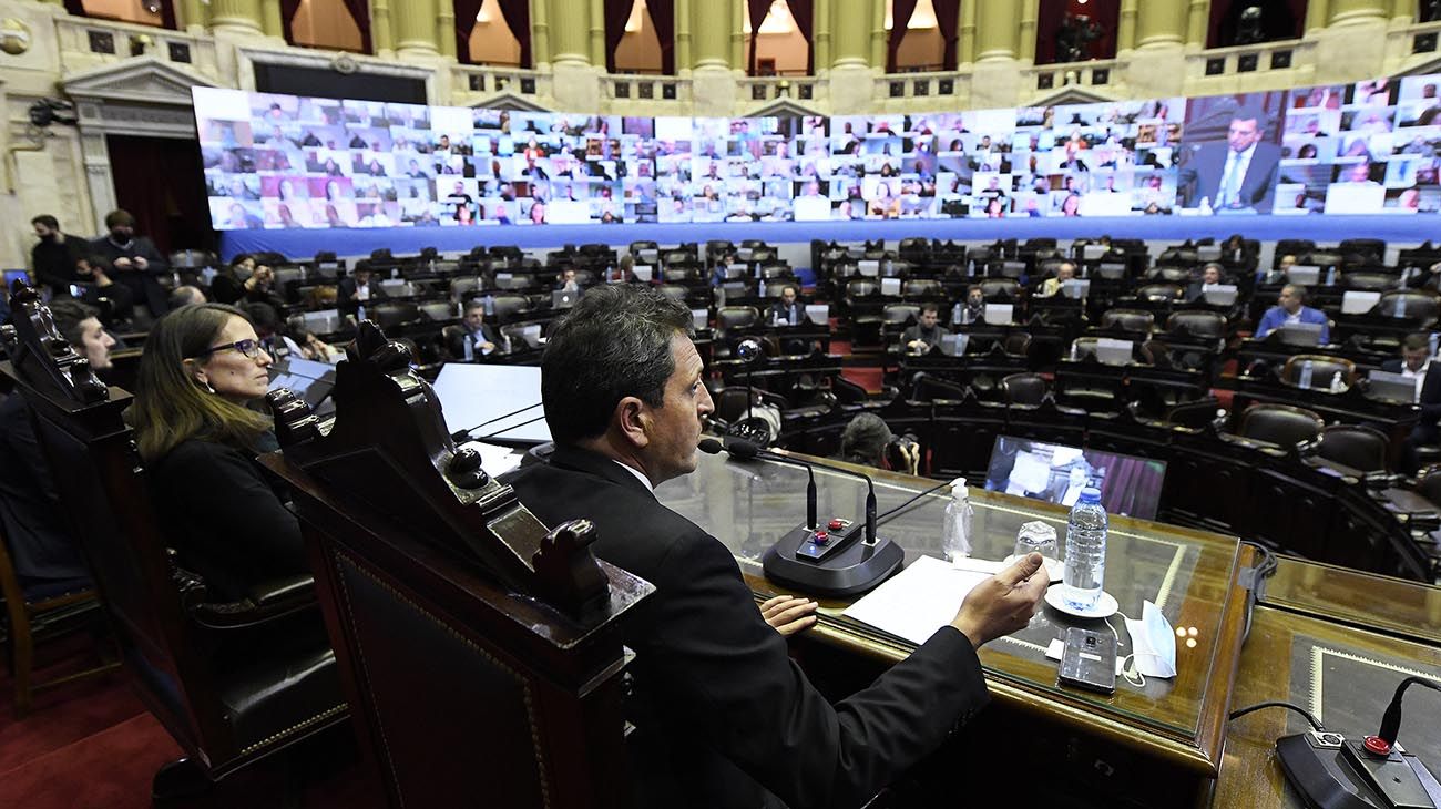Tras el fracaso del simulacro virtual, los diputados discuten cuándo se podrá sesionar