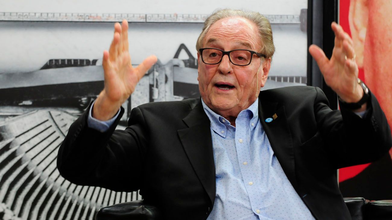 Carlos Heller: “Son unos caraduras los que dicen que el control de precios no funciona”
