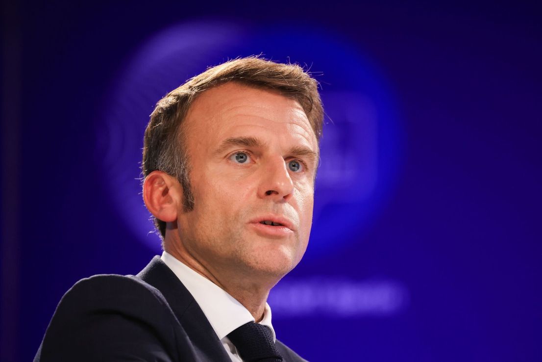 Emmanuel Macron apoya impuesto adicional temporal para grandes empresas francesas