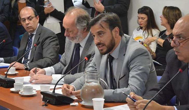 “Macri se apuró en elegir a un candidato del PRO, pero acá somos cuatro partidos”
