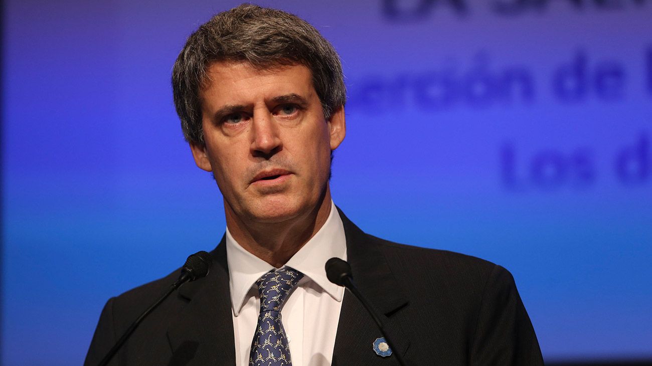 Alfonso Prat-Gay sobre la marcha atrás con el aumento del gas: "Al Gobierno le falta dialogar"