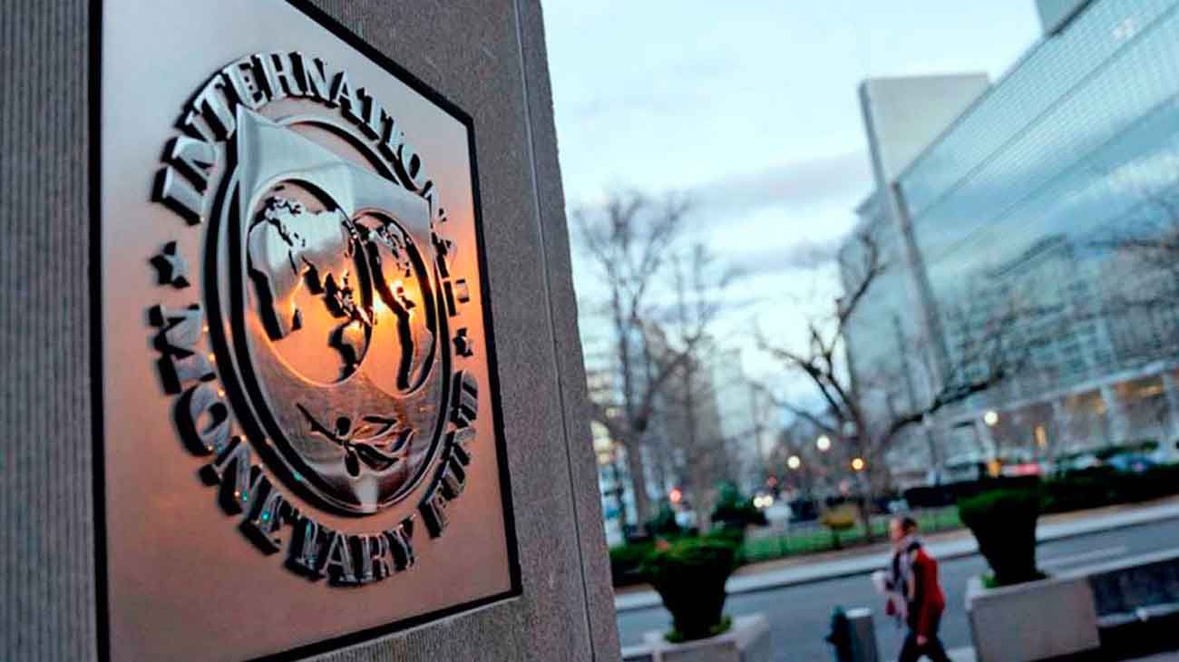 Argentina espera el aval final del FMI para poder pagar los vencimientos con dólares