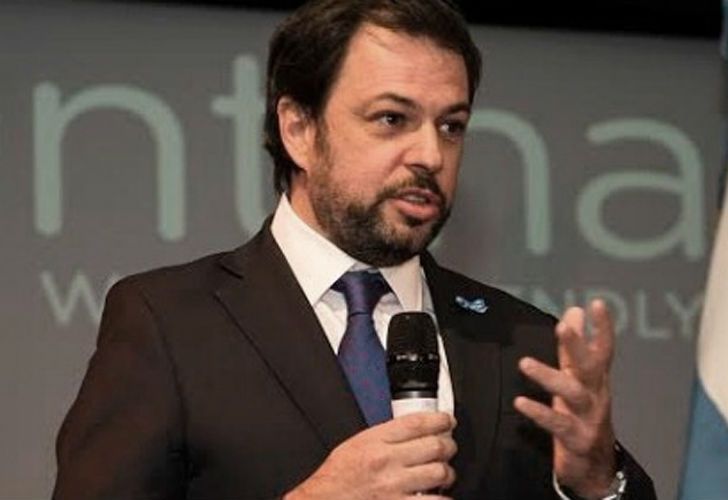Valentín Díaz Gilligan presentó su renuncia y se la aceptarán el martes