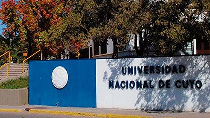 Larga vida a la universidad