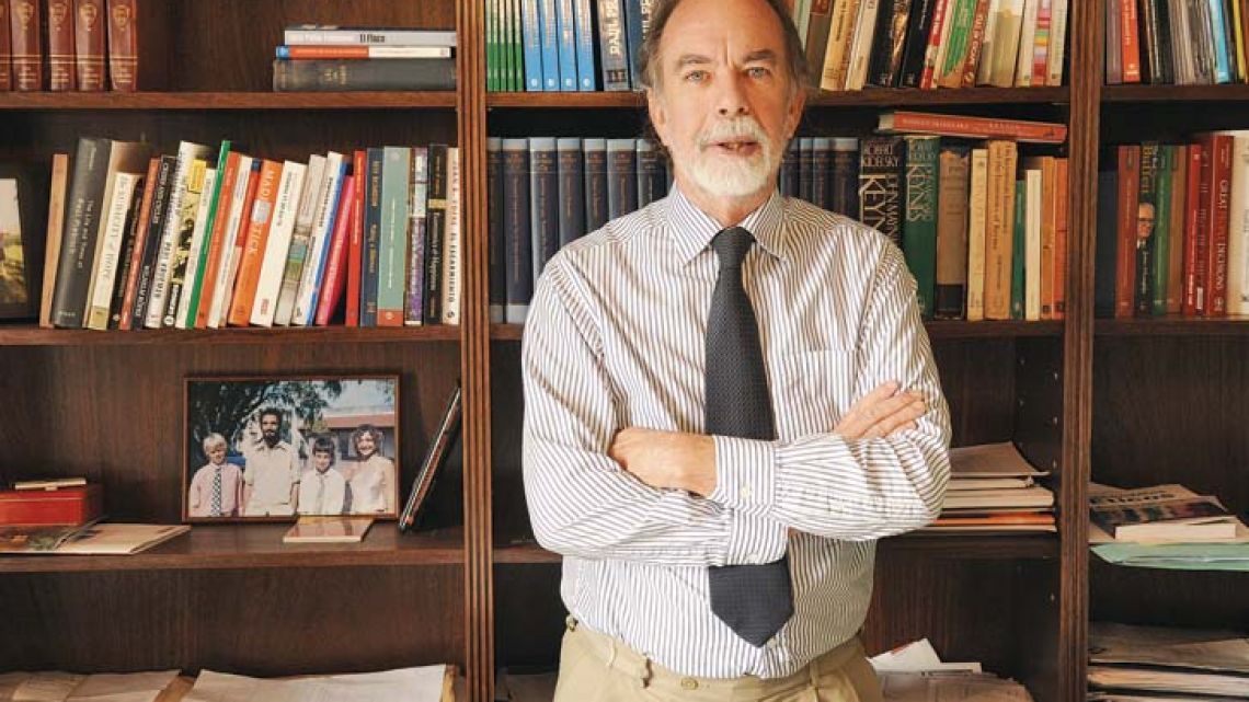 Exclusivo | Javier González Fraga desmintió cobrar "doble sueldo" del Estado y apoyó el impuesto a ricos