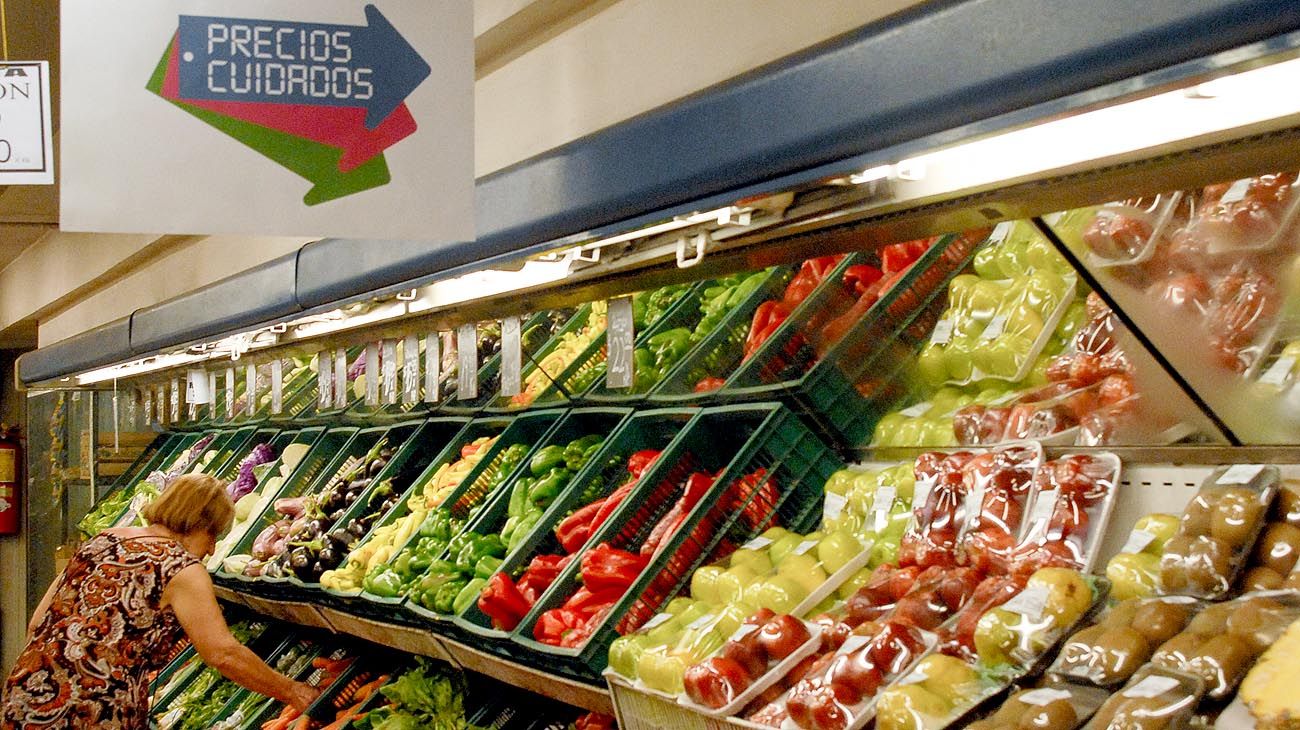 Negocian de cuánto será el último aumento antes de congelar productos hasta octubre