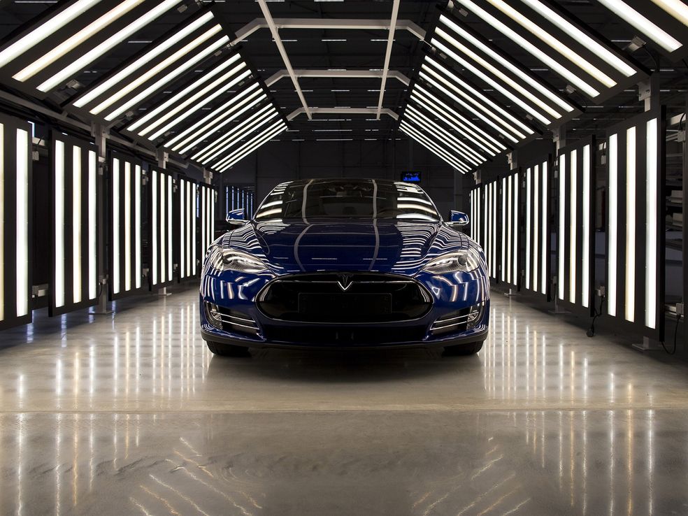 El equipo financiero de Tesla perdería a otro ejecutivo de alto rango