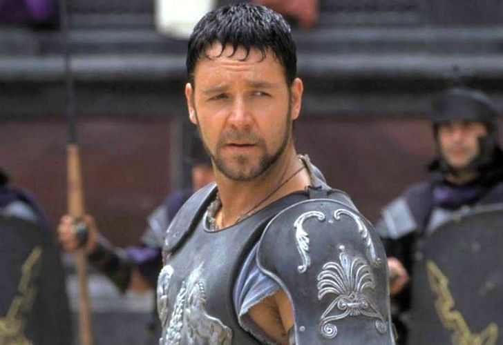 Russell Crowe vendió la coraza de Gladiador para pagar su divorcio