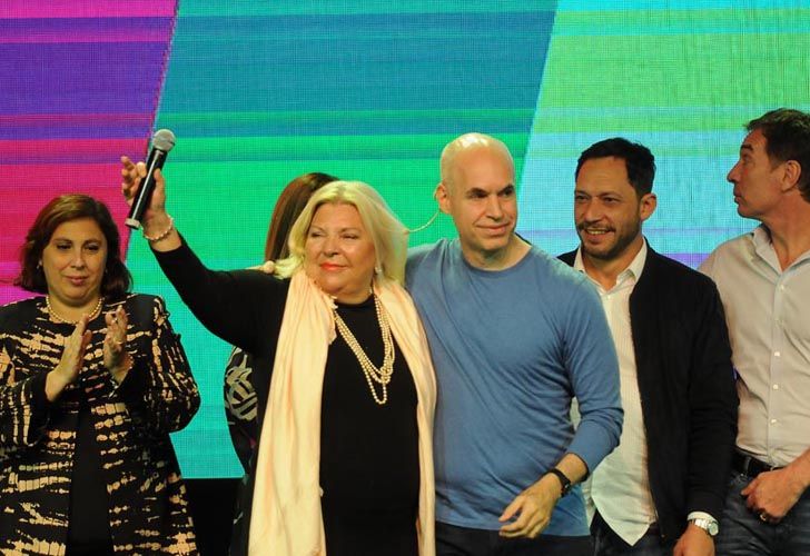 Carrió evitó cruzarse con Durán Barba en el escenario de Cambiemos