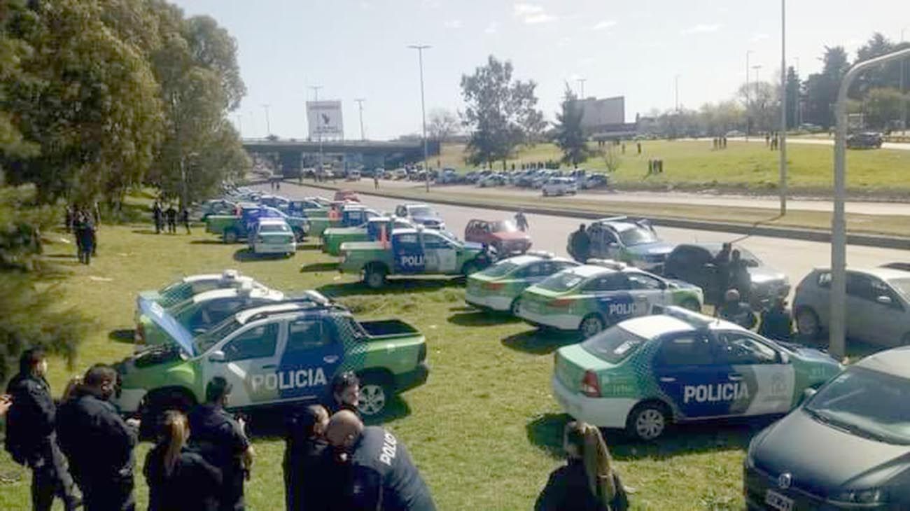 La policía bonaerense imitó los spots de Berni para difundir sus reclamos