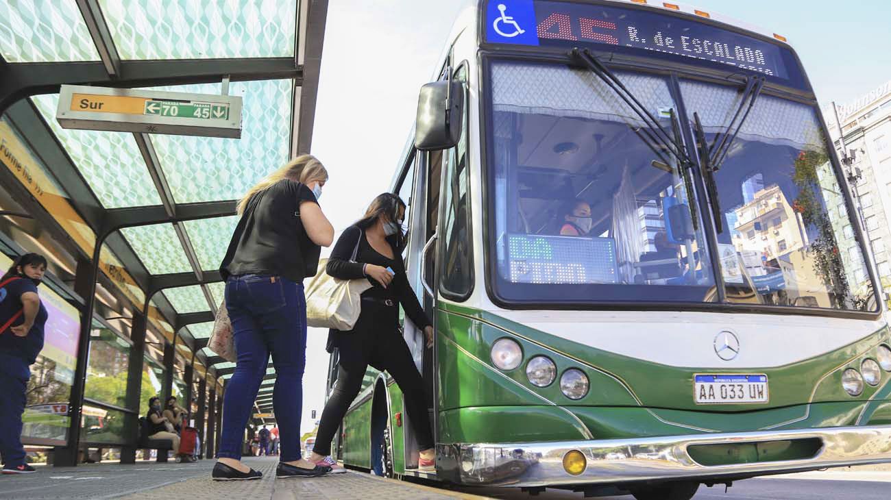 Colectivos: seguirá la reducción de servicios en el AMBA por tiempo indeterminado