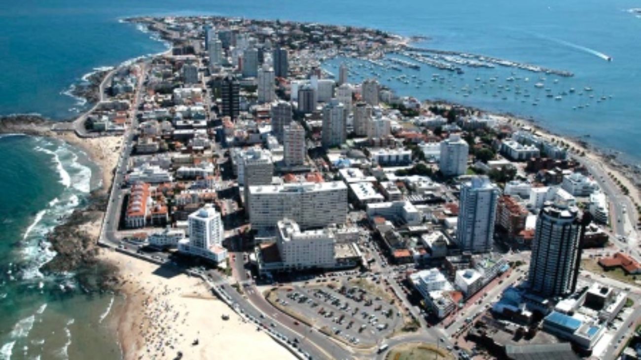 Invasión de Argentinos gasoleros en Punta del Este