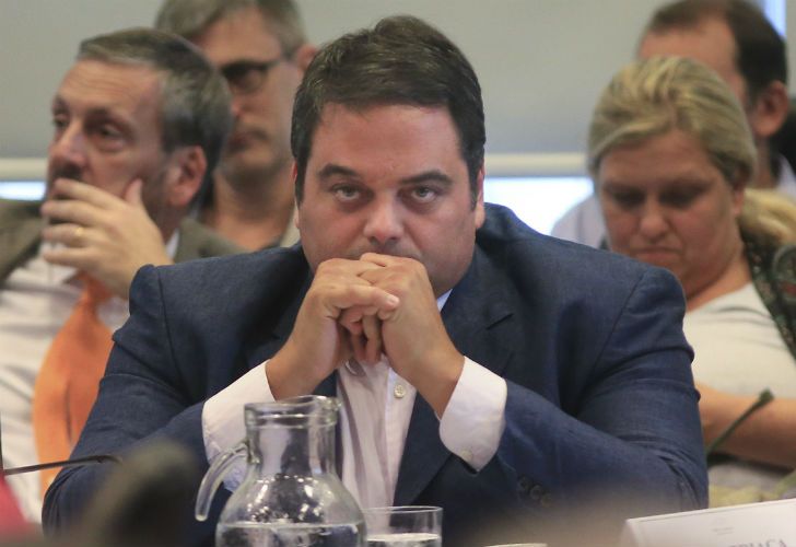 Triaca insultó a una empleada y debió pedir disculpas