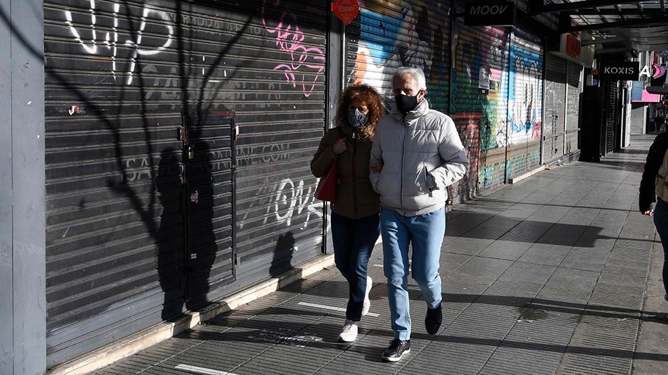 AMBA: la curva se mantiene alta pero estable y la cuarentena sigue con cautela
