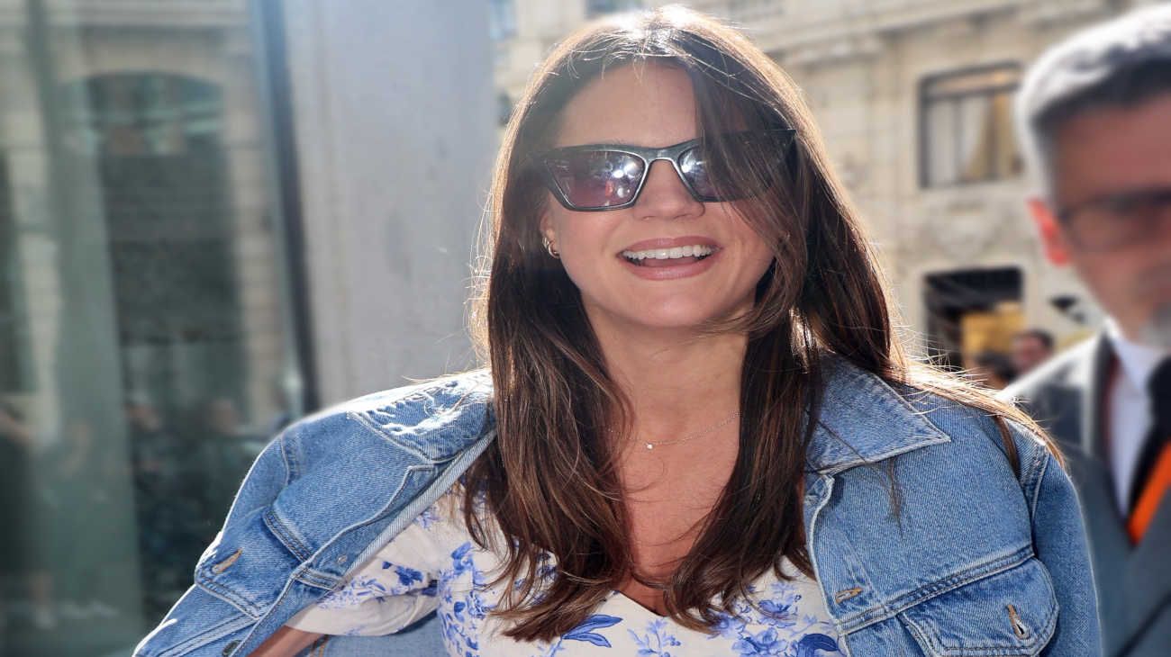 Isabelle Junot celebró su babyshower, sin madre ni suegra