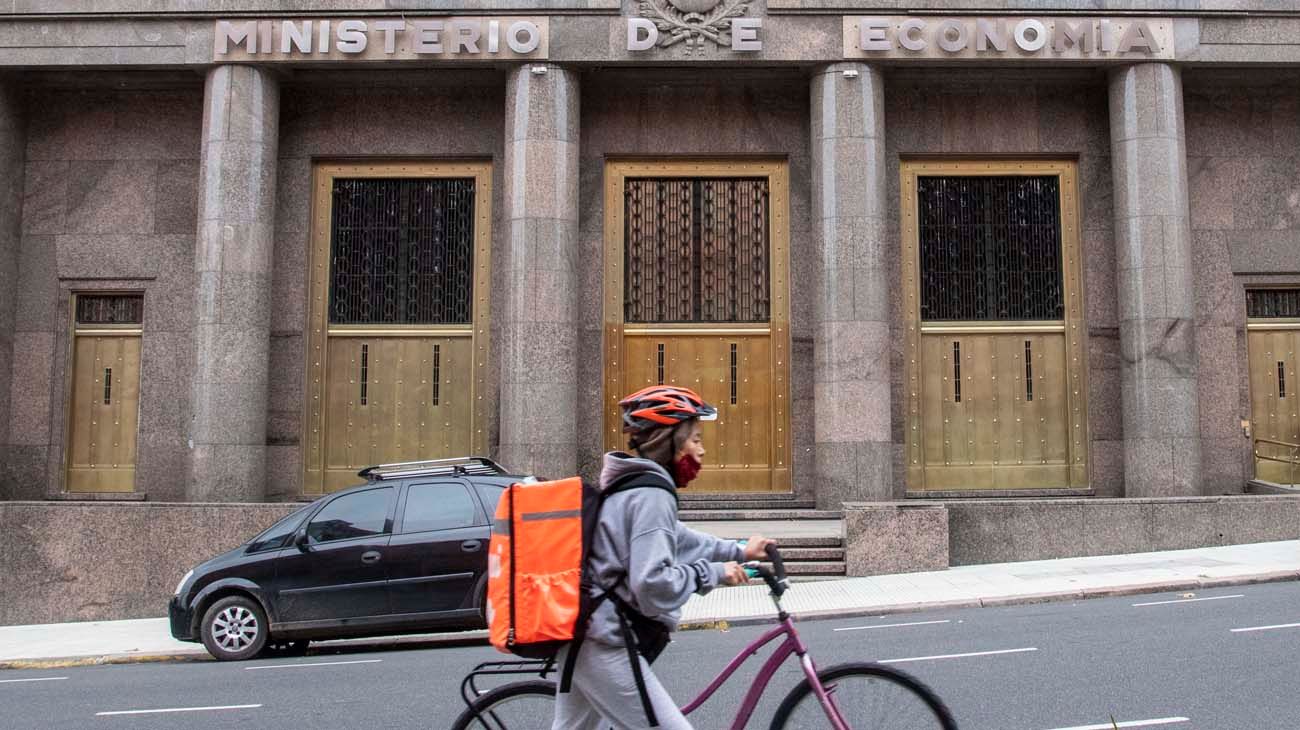 Razones y consecuencias de un crecimiento poco virtuoso