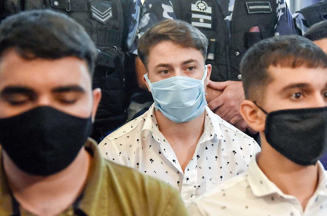 El relato de Máximo Thomsen sobre el crimen: reaccionó "tirando patadas" tras recibir "una piña en la cara"