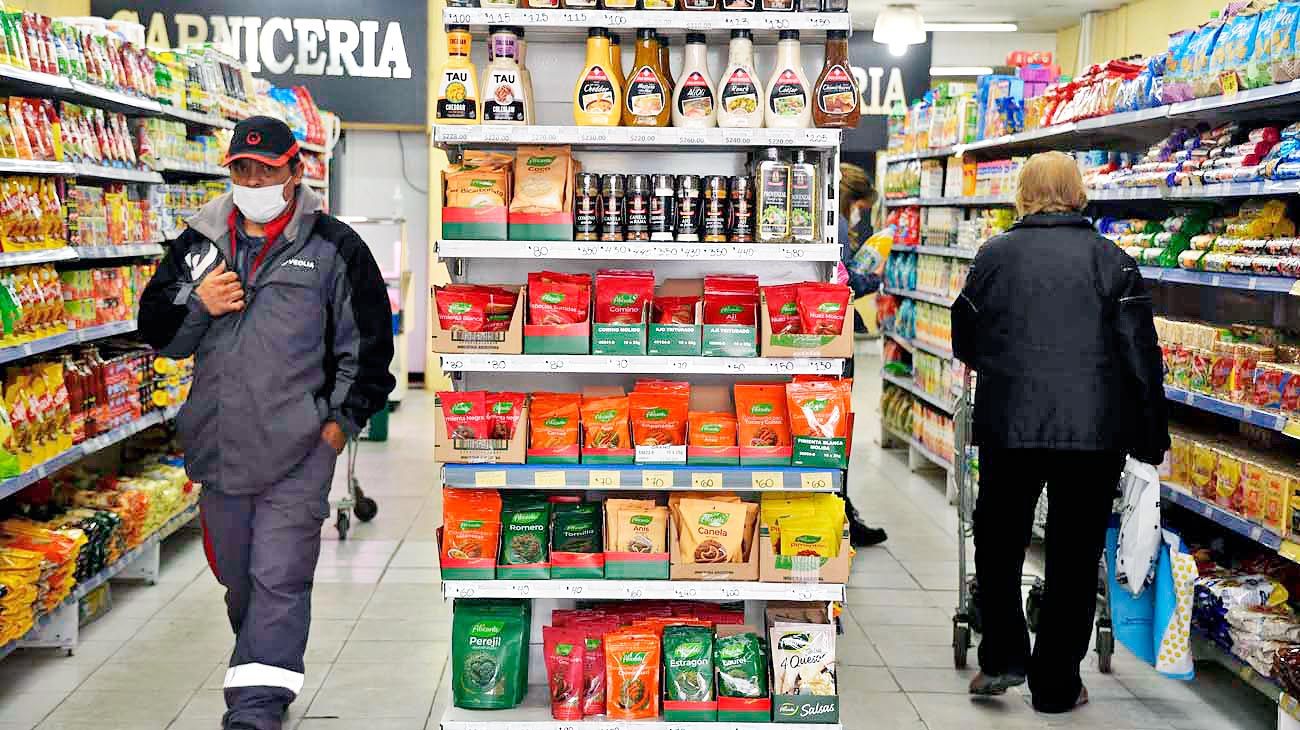 El consumo de alimentos cayó en agosto en el AMBA