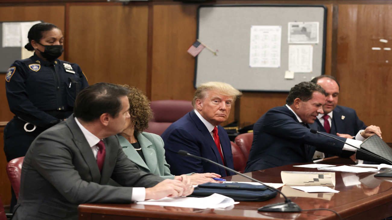 Histórica acusación a Donald Trump: cuáles son los 34 cargos penales en su contra