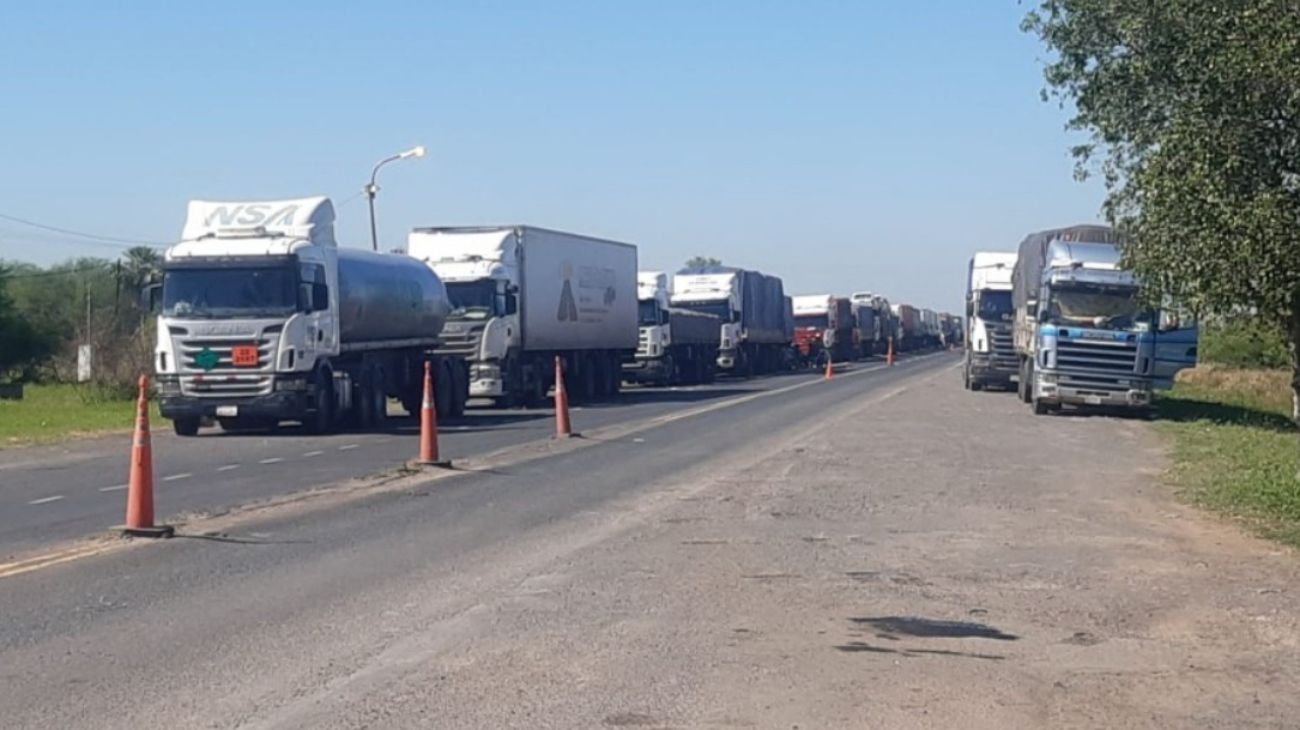 Clorinda: camioneros denuncian el cobro "injustificado" de una tasa municipal