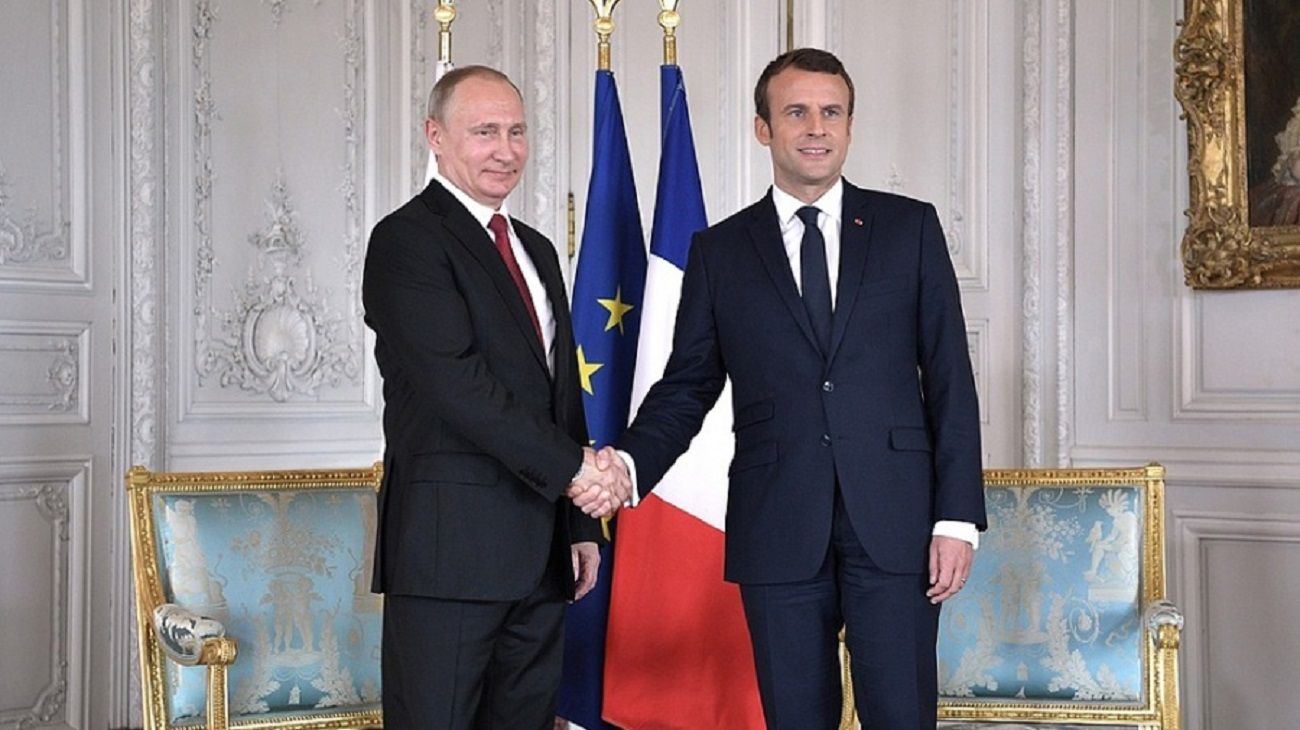 Continua la tensión entre Ucrania y Rusia, mientras Macron busca una solución pacifica
