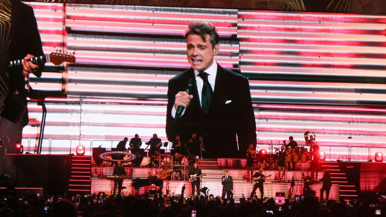 Salen a la venta las entradas para la cena de gala con Luis Miguel