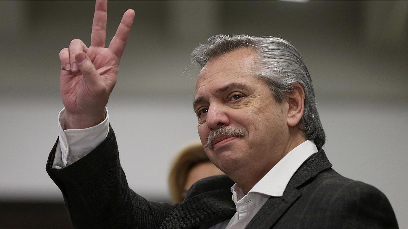 Más de Alberto en redes: también llamó a celebrar "en unidad" el Día de la Lealtad