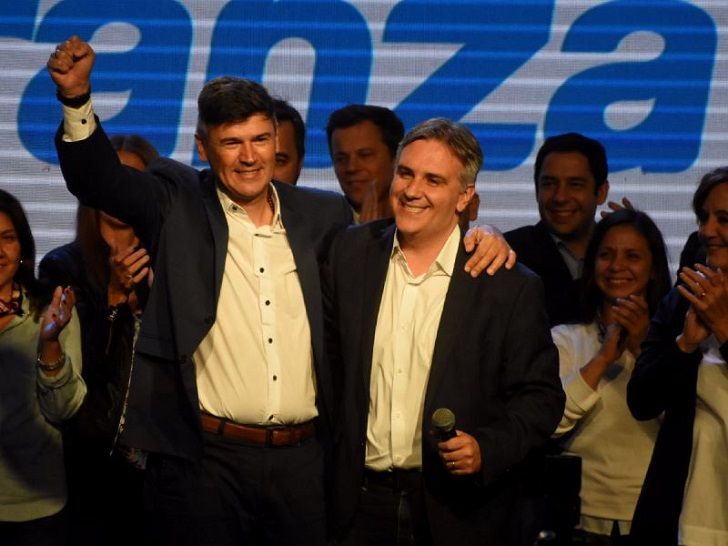 Llaryora definirá gran parte del gabinete entre las Primarias y octubre