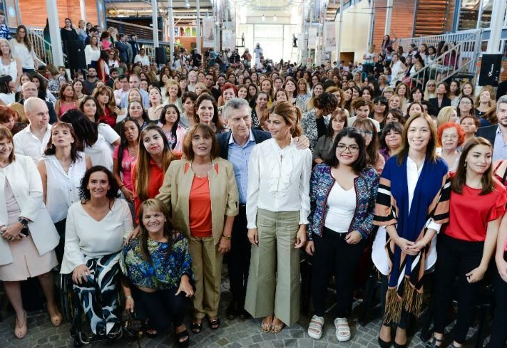 Macri: "No es posible que una mujer gane menos que un hombre"