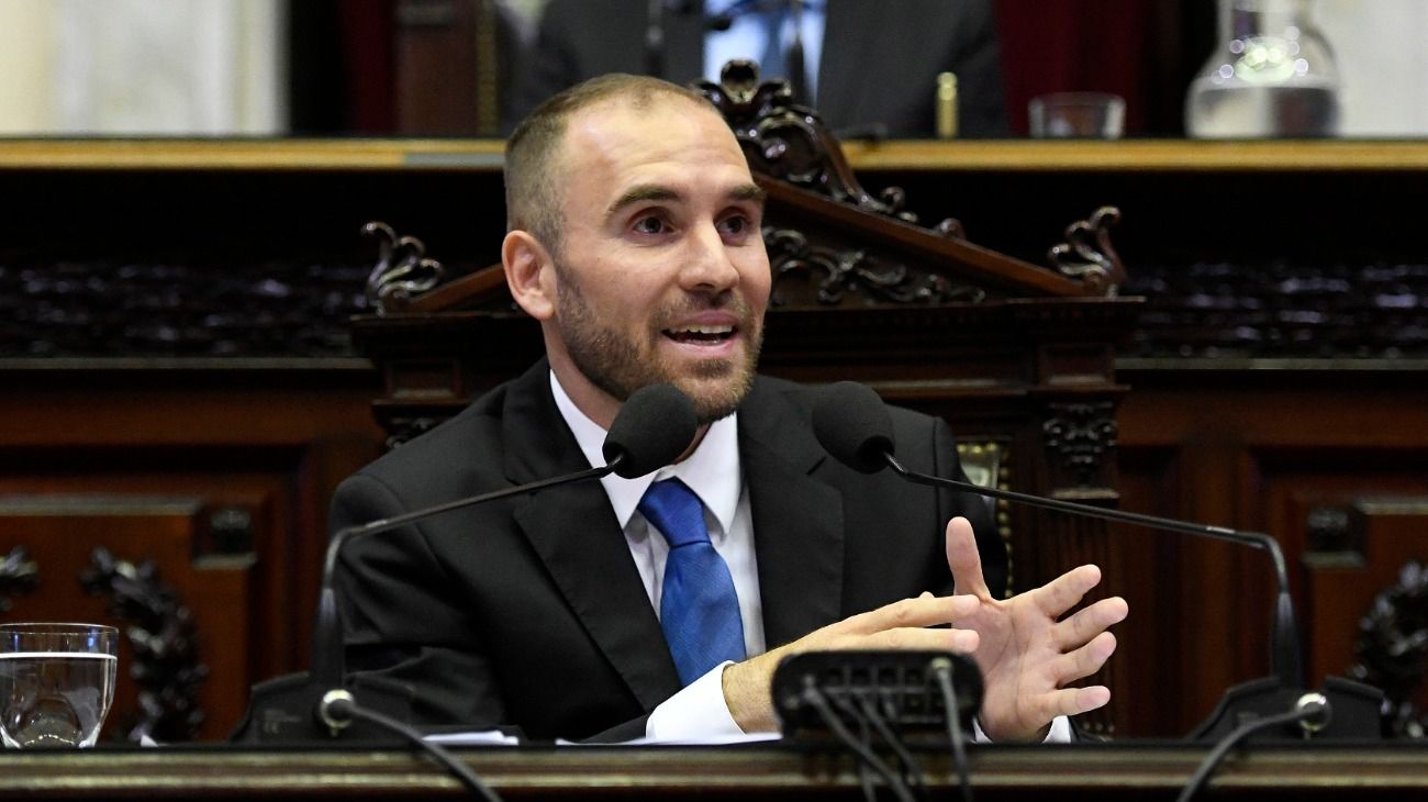 Mediante un DNU, el gobierno oficializó la oferta a los acreedores