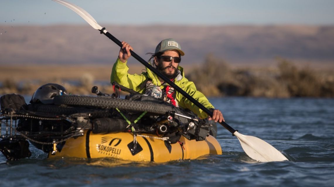 Bikerafting: con dos ruedas sobre el agua