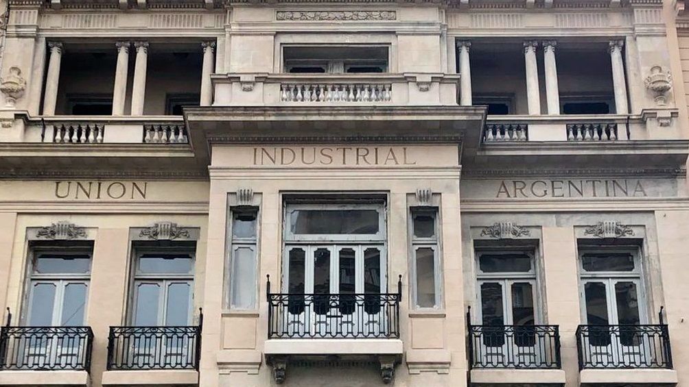 Ley Ómnibus: la Unión Industrial criticó el aumento de retenciones a las exportaciones