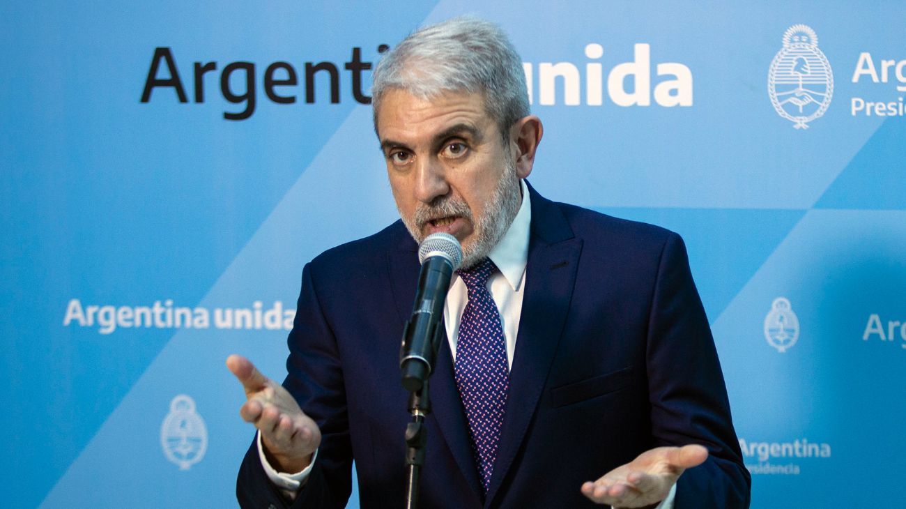 Aníbal Fernández: "Habían jugadores que querían venir a Casa Rosada”