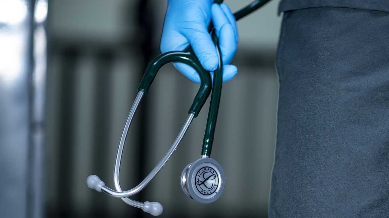 “Los médicos deben respetar los acuerdos con las prepagas”