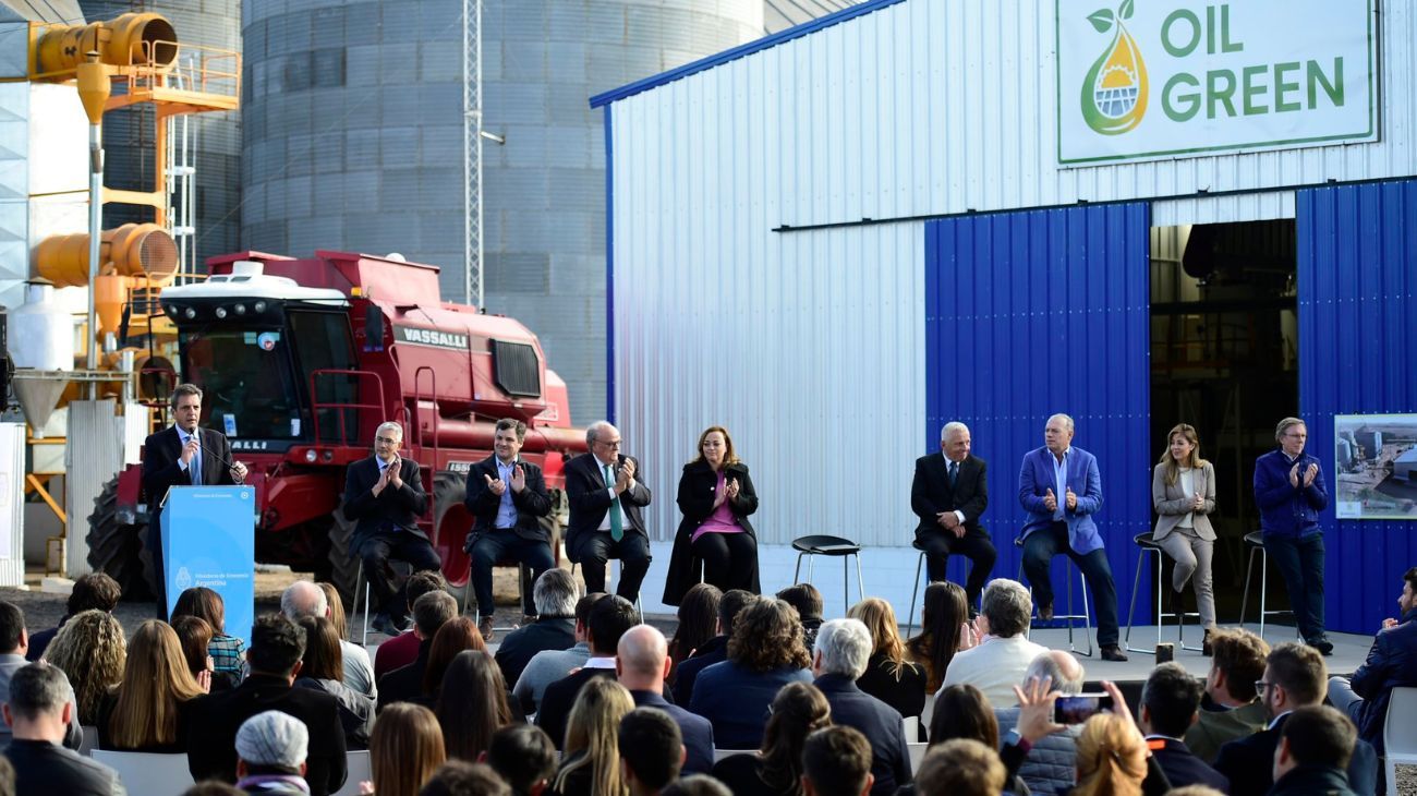 Inauguraron la primera planta de aceite de "soja verde" de Sudamérica