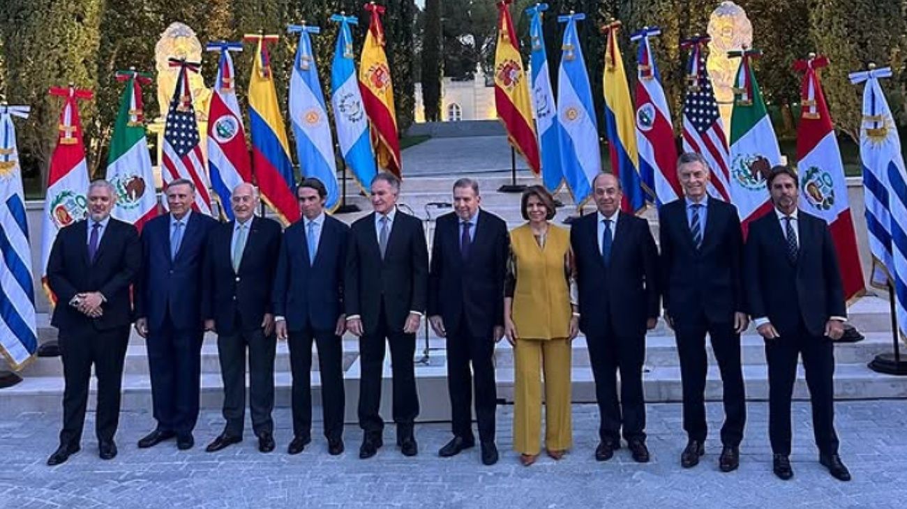 Mauricio Macri viajó a España tras la dura derrota del PRO en las elecciones porteñas