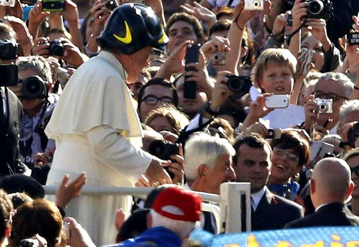 El Papa Francisco, preparado para apagar incendios