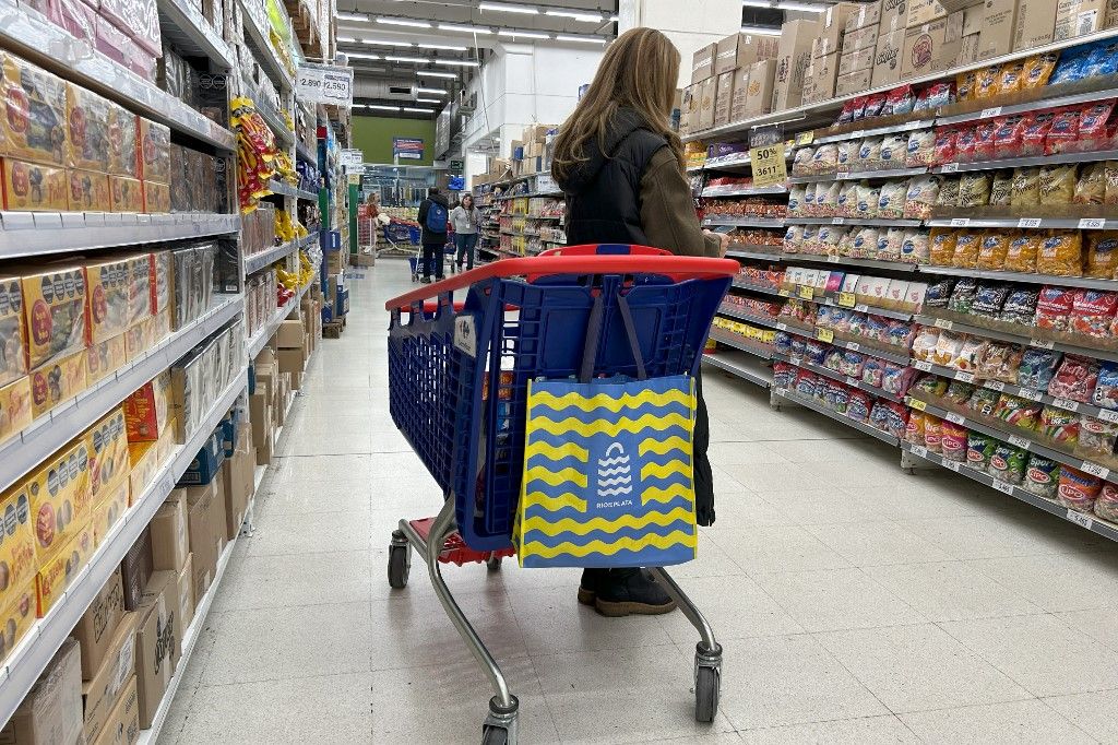 Canastas básicas: una familia necesitó $851.350 para no ser pobre en mayo