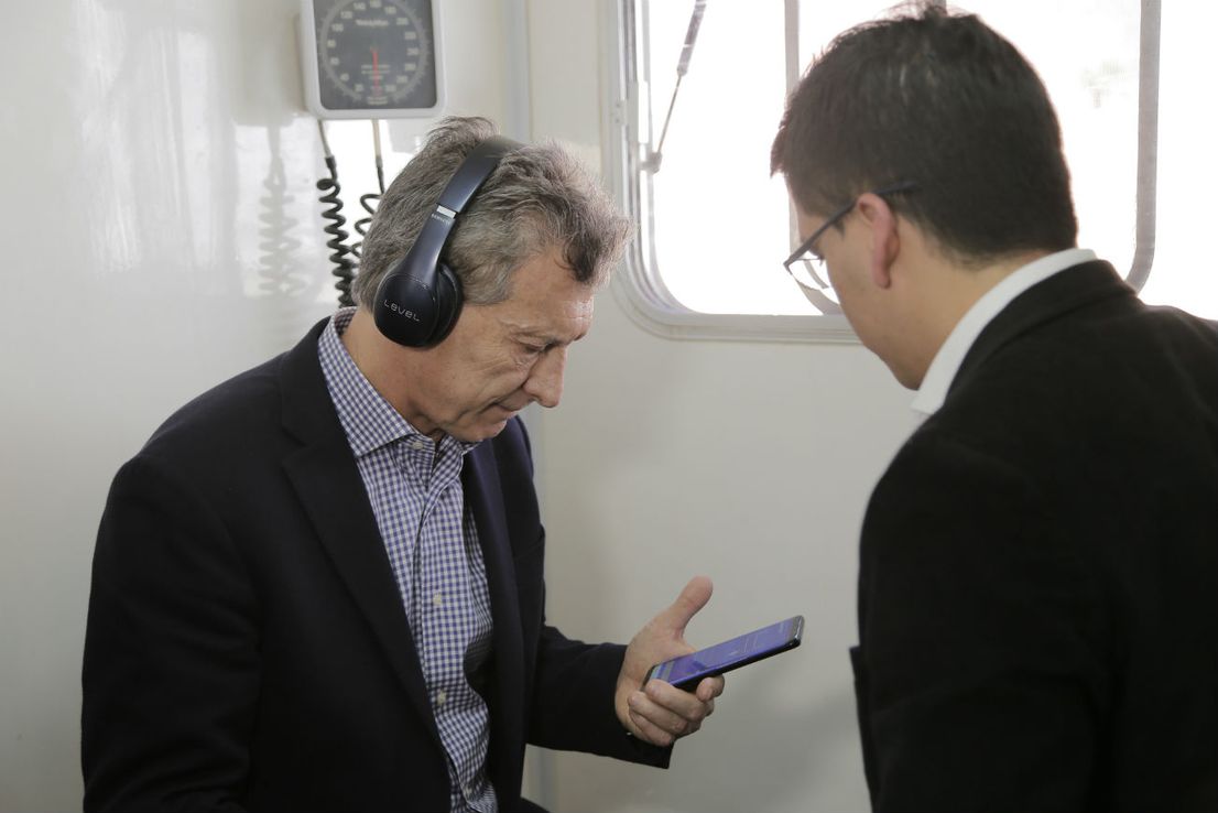 Presentan un test para detectar el riesgo de hipoacusia a través de un smartphone
