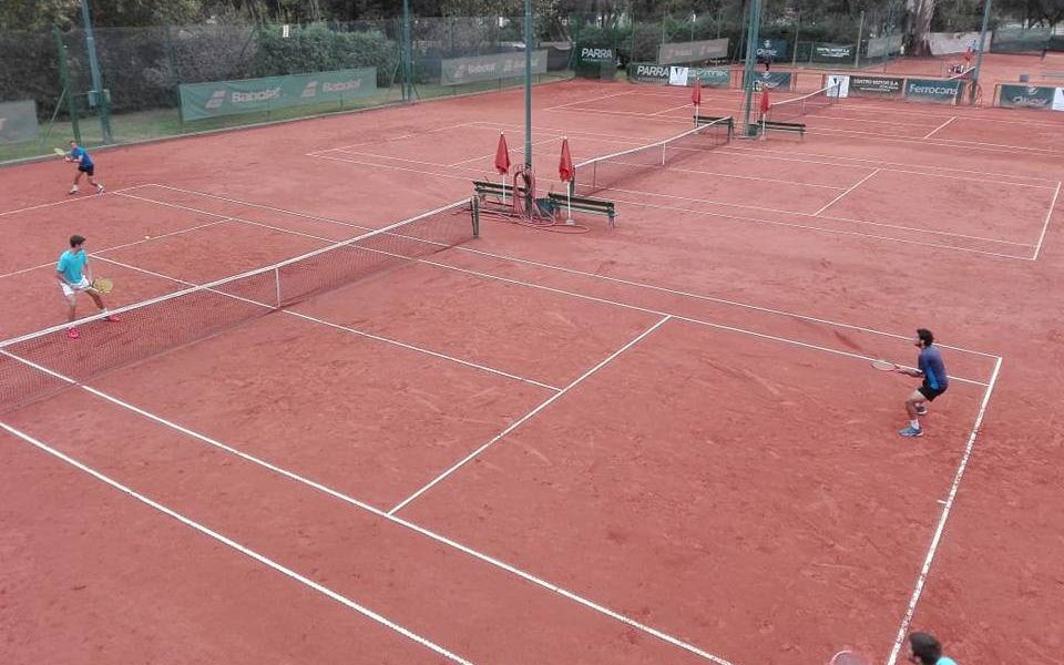 Doble match point