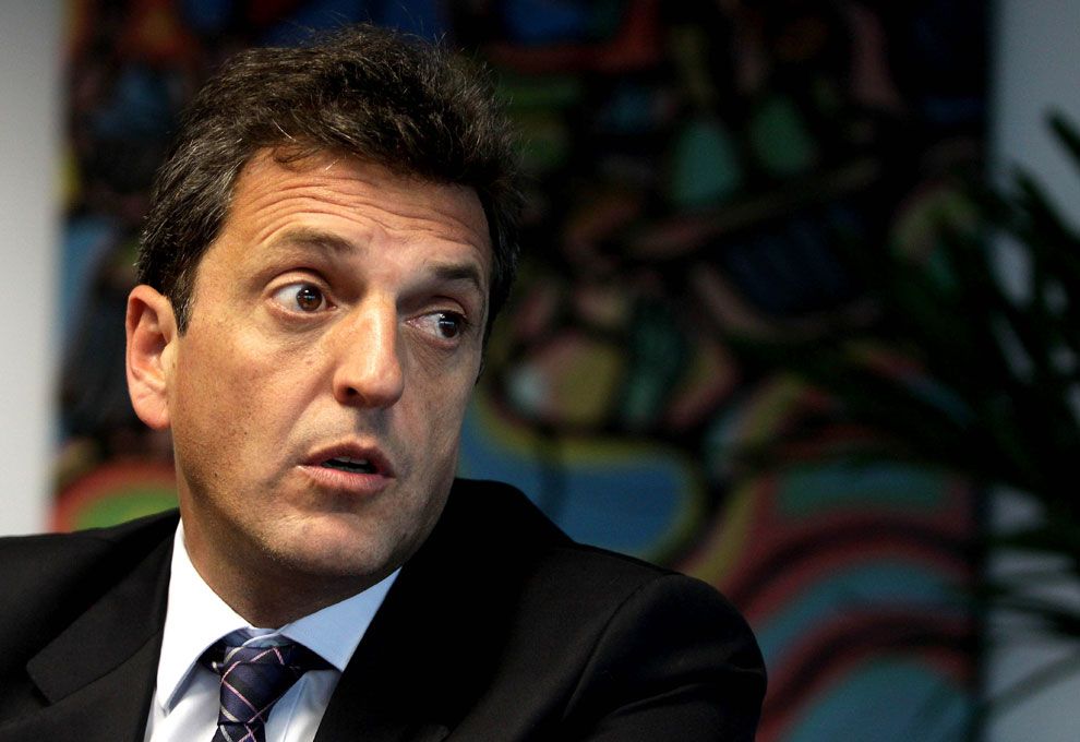 Massa: "El PRO y los K se suben el sueldo pero no bajan los precios"