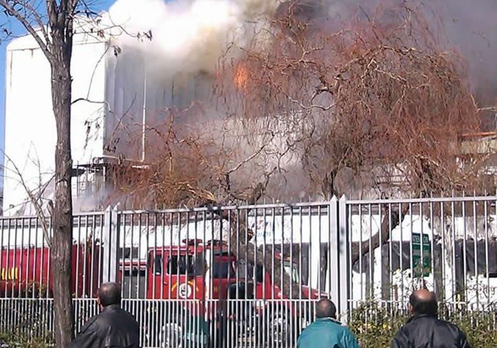 Impresionante incendio en Villa Tesei