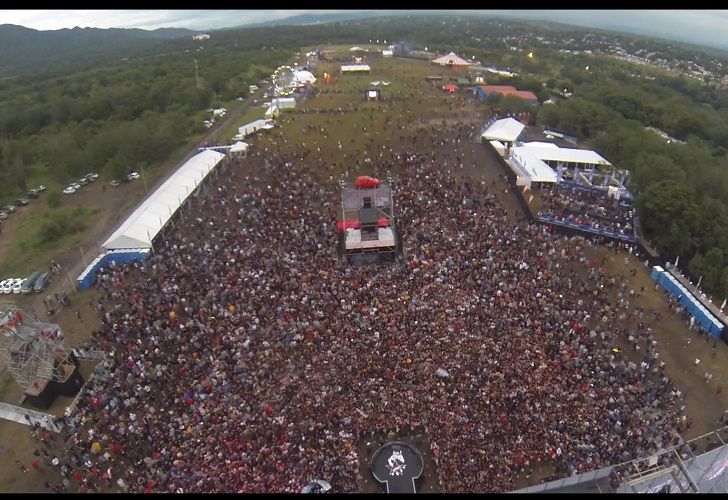 Aguas divididas en torno al carnet sanitario para shows y espectáculos