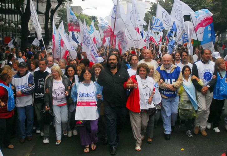 Intentan contener a los docentes para que fijen una suba ‘moderada’