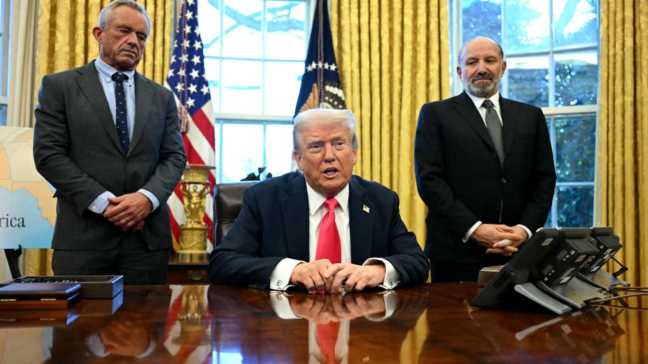 Cuánto vale la "tarjeta dorada" de Trump, una nueva visa VIP sólo para migrantes millonarios