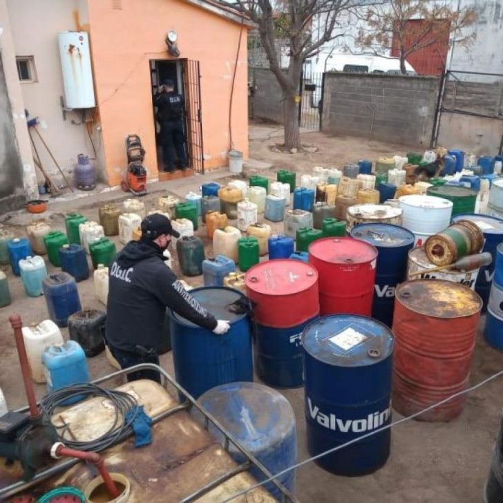 Va a juicio una banda dedicada al robo hormiga de combustibles